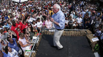 Sanders surging nationally as Iowa caucuses draw near