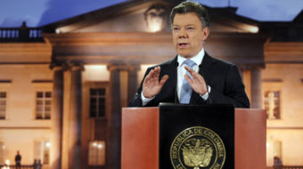 Colombian government, pressured, will negotiate with FARC