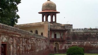 Swiss vote signals rise in Islamophobia