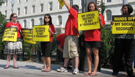 Latino leaders: “Hands off Social Security!”