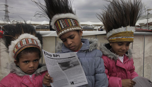 Activists say BP cut corners on Gulf oil cleanup