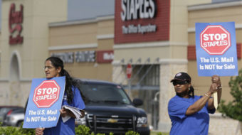 Postal workers in 27 states rally against Staples privatization plan