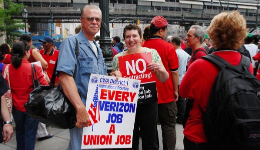 Verizon workers face down corporate greed