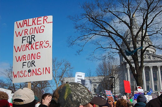 Wisconsin’s Walker worries as workers organize