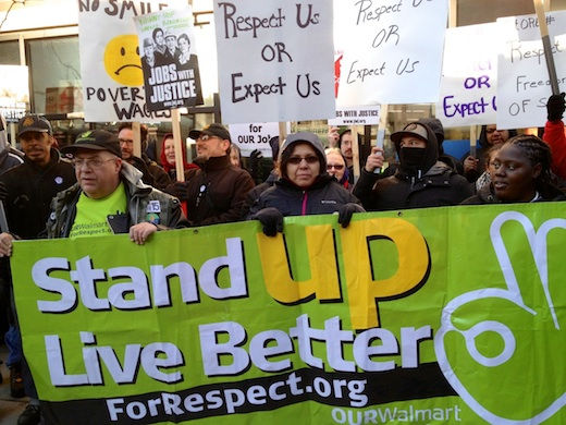 Video: Chicago Walmart workers arrested on Black Friday