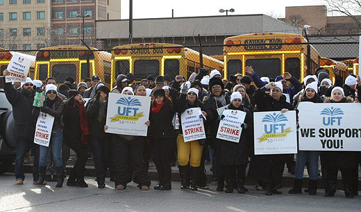 New York school bus drivers and matrons end strike