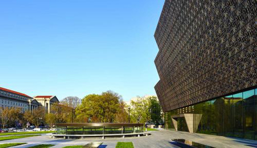 This week in history: New Smithsonian African American Museum opens