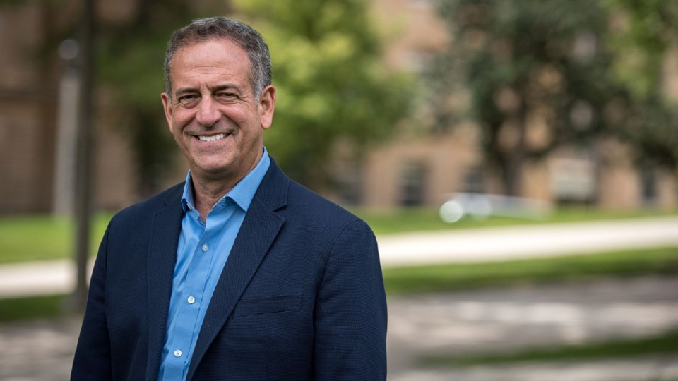 Feingold seeks his old Wisconsin Senate seat