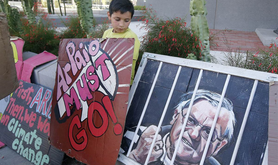 Arizona: Rising Latino vote takes down Arpaio in landslide