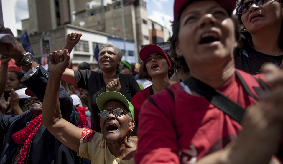 Venezuela’s anti-Maduro opposition loses supermajority