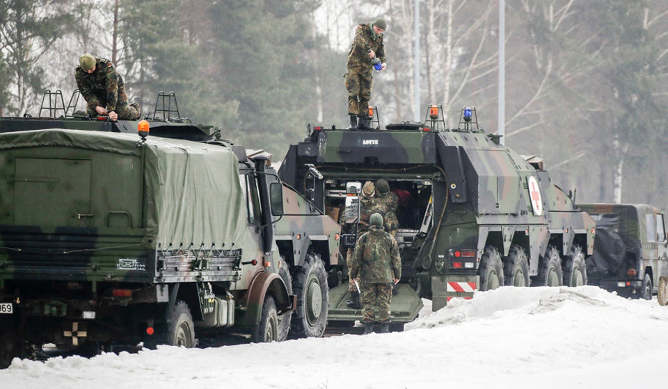 German troops, tanks on way to Lithuania for NATO mission