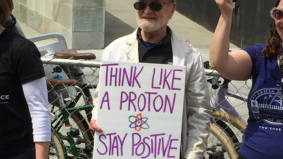 Ten thousand rally for science in San Jose