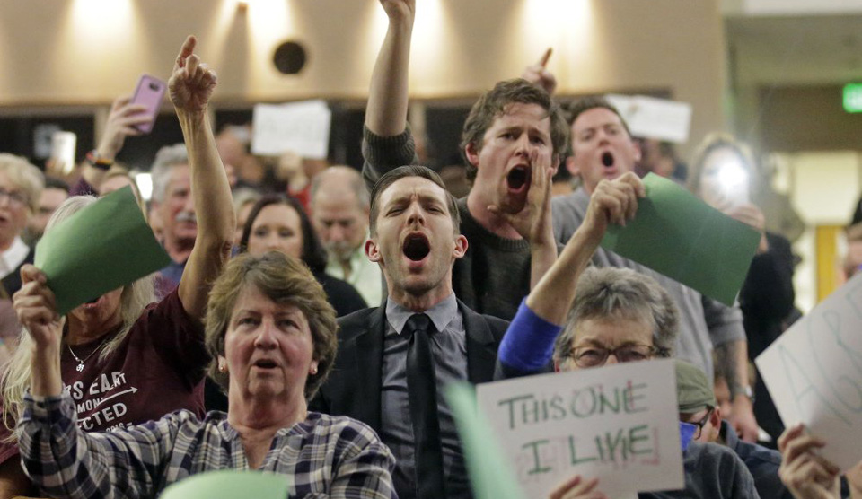 Retirees, unions oppose GOP health care bill