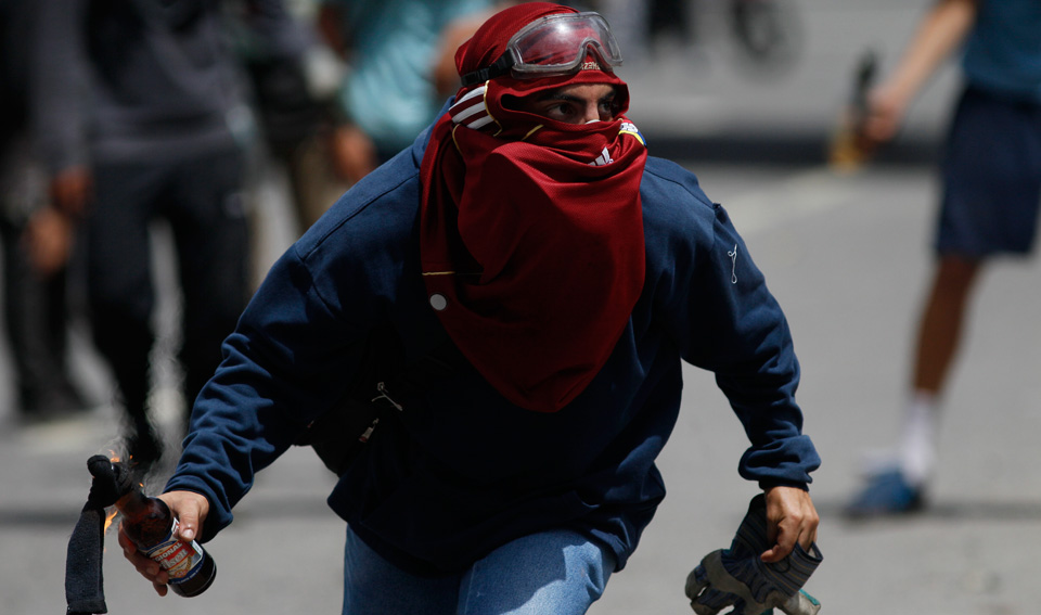 Venezuela: Right-wing opposition supporters launch bosses’ strike