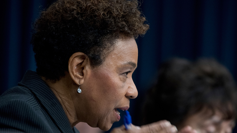 Rep. Barbara Lee hosts meeting on Trump’s impacts on African Americans