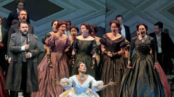 “Lucia di Lammermoor” and “Die Fledermaus”: Fidelity, fatality, frivolity