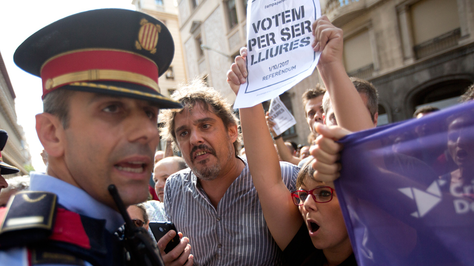 Spain launches police crackdown to stop Catalan independence referendum