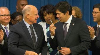 California governor signs far-reaching immigrant rights legislation