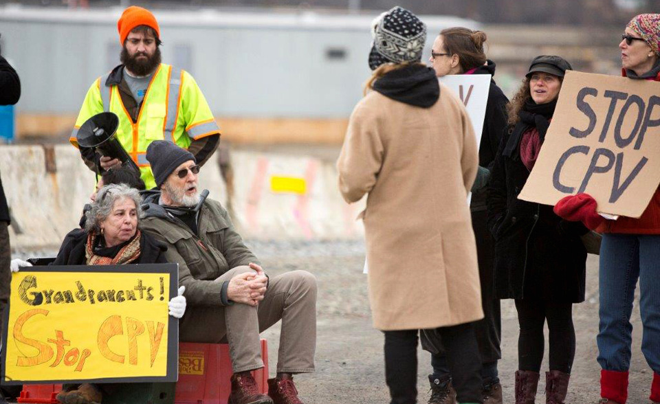 Actor/activist James Cromwell continues anti-fracking fight