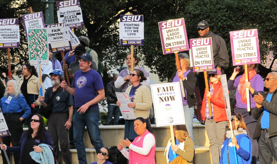 With picket lines up, striking Oakland workers enter mediation