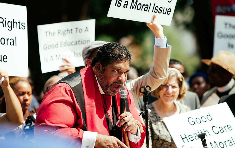 Rev. Barber rouses crowd at Labor’s Martin Luther King conference