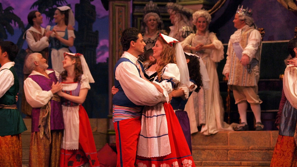 We who would be king: Gilbert and Sullivan’s utopian “The Gondoliers”