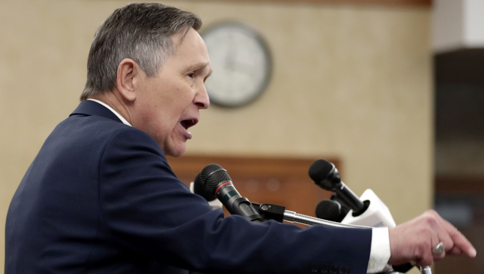 Kucinich launches campaign against assault weapons