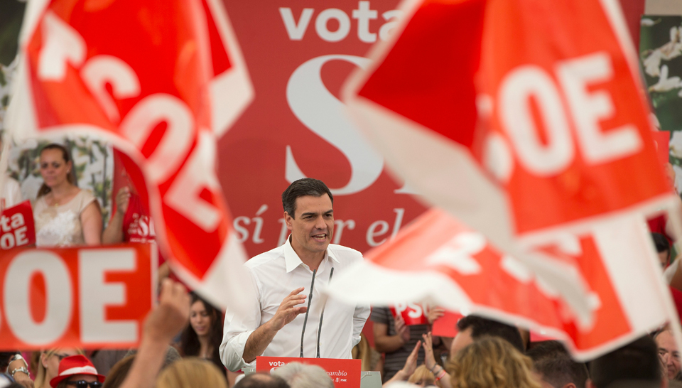 Spanish socialists defeat conservative Rajoy government