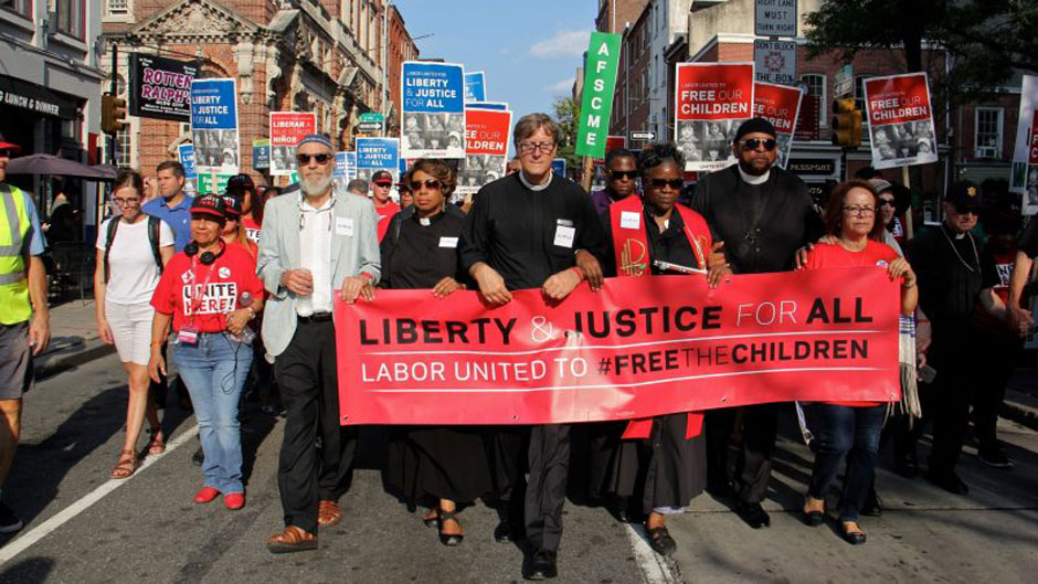 Thousands of unionists rally in Philly against Trump’s family-splitting