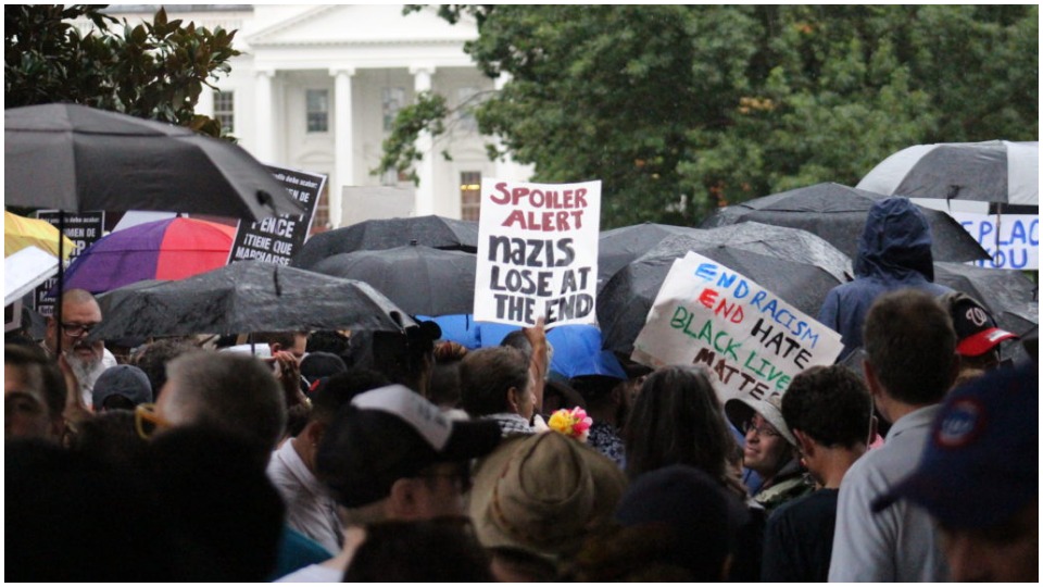 Anti-hate marchers overwhelm racist right in D.C.