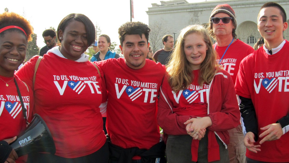 Oakland women’s marchers demand end to bigotry, surge for equality