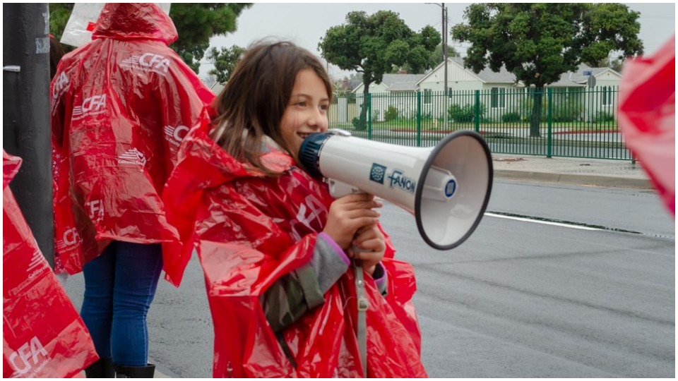 L.A. students back teachers; won’t let billionaires kill public education