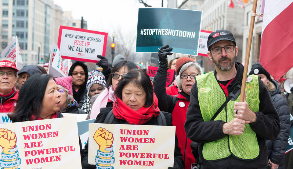 Labor rally demands an end to the Trump shutdown/lockout