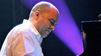 Daniel Amat and his jazz conjunto wow in Cuban classical music