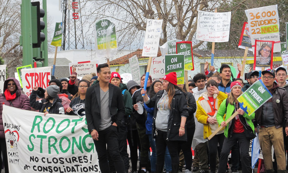 Community, labor support strong and growing for striking Oakland teachers