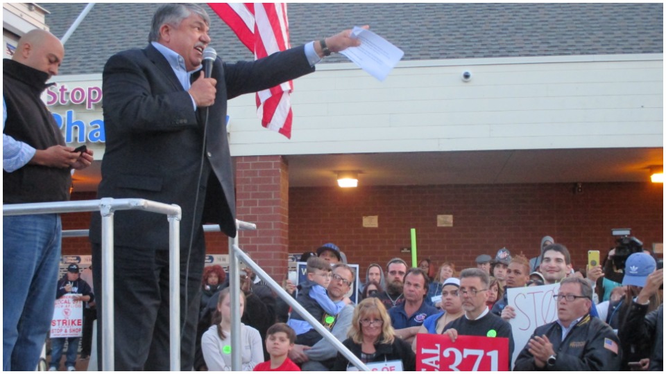 Stop & Shop strikers get boost from AFL-CIO head Richard Trumka