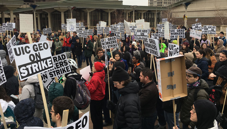 Wisconsin, Michigan grad students occupy buildings as UIC strike continues