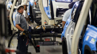 Volkswagen gets NLRB to delay UAW organizing drive at Chattanooga