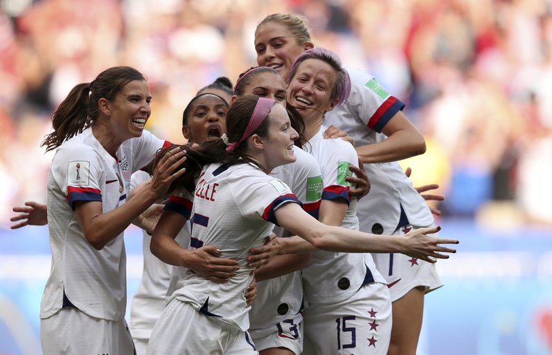 World Champion U S Women s Soccer Team Demands Women s And LGBTQ 