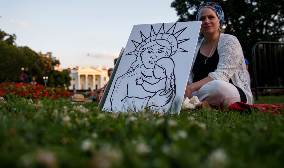 ‘Lights for Liberty’ protests deliver message: Close the migrant concentration camps