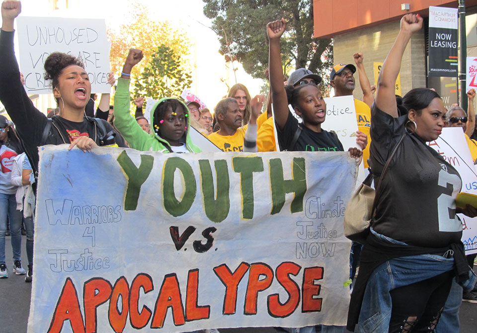 Oaklanders march against homelessness and displacement