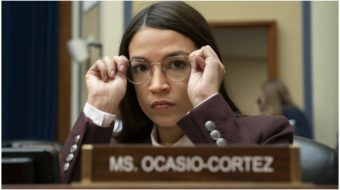 AOC bill: Federal contractors must obey labor law and allow unions—or lose