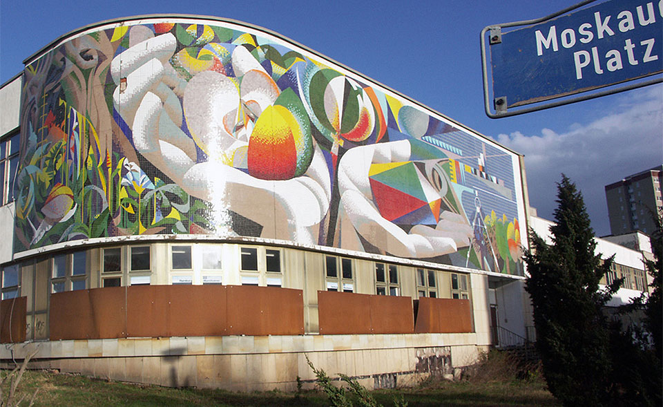 In Berlin and Erfurt, two murals belong to the people