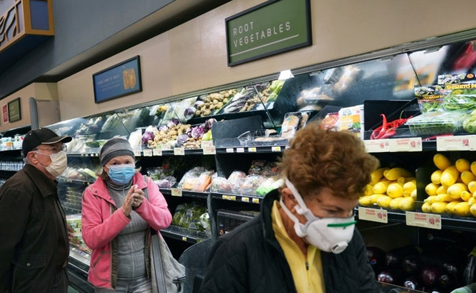 Grocery worker finds a reservoir of kindness and humanity in crisis