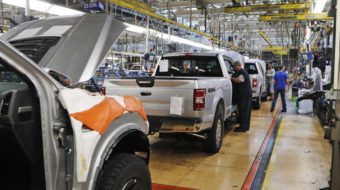 UAW pressure, coronavirus illnesses force Detroit 3 car company shutdown