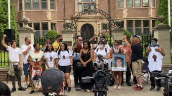 Protesters take their complaints to the home of Minnesota’s governor