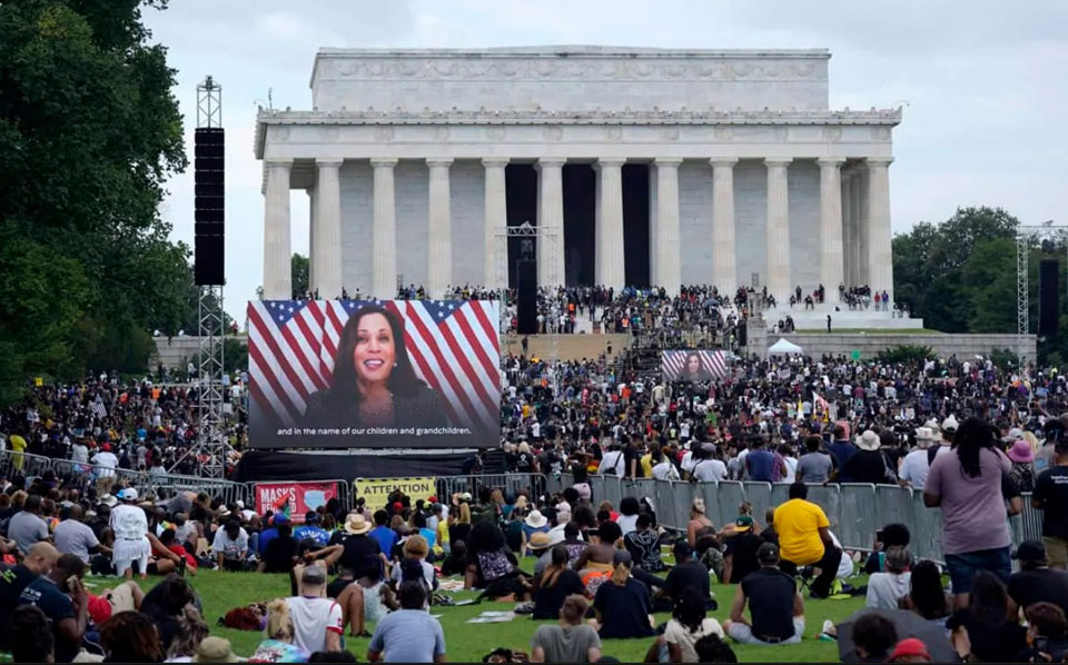 Black police victims’ relatives urge action at mass march in D.C.