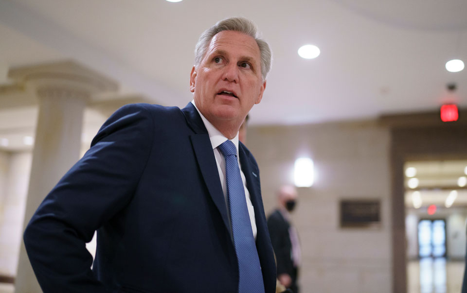 In cowardly move, GOP Leader McCarthy tries to sink Jan. 6 commission