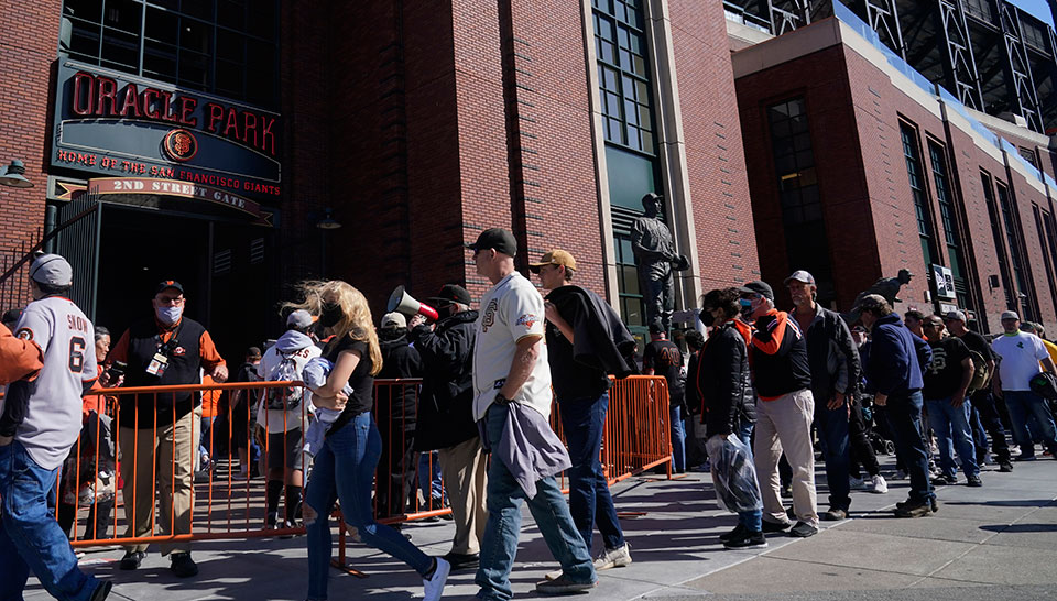 Why no COVID vaccine requirements for S.F. Giants fans?