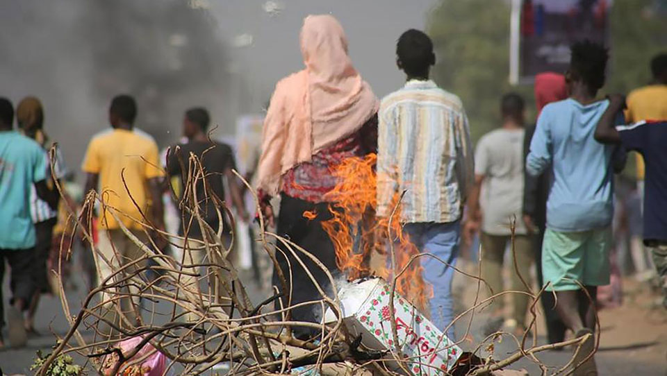 After Sudan army shoots protesters dead, Communists declare: ‘Revolution until victory’